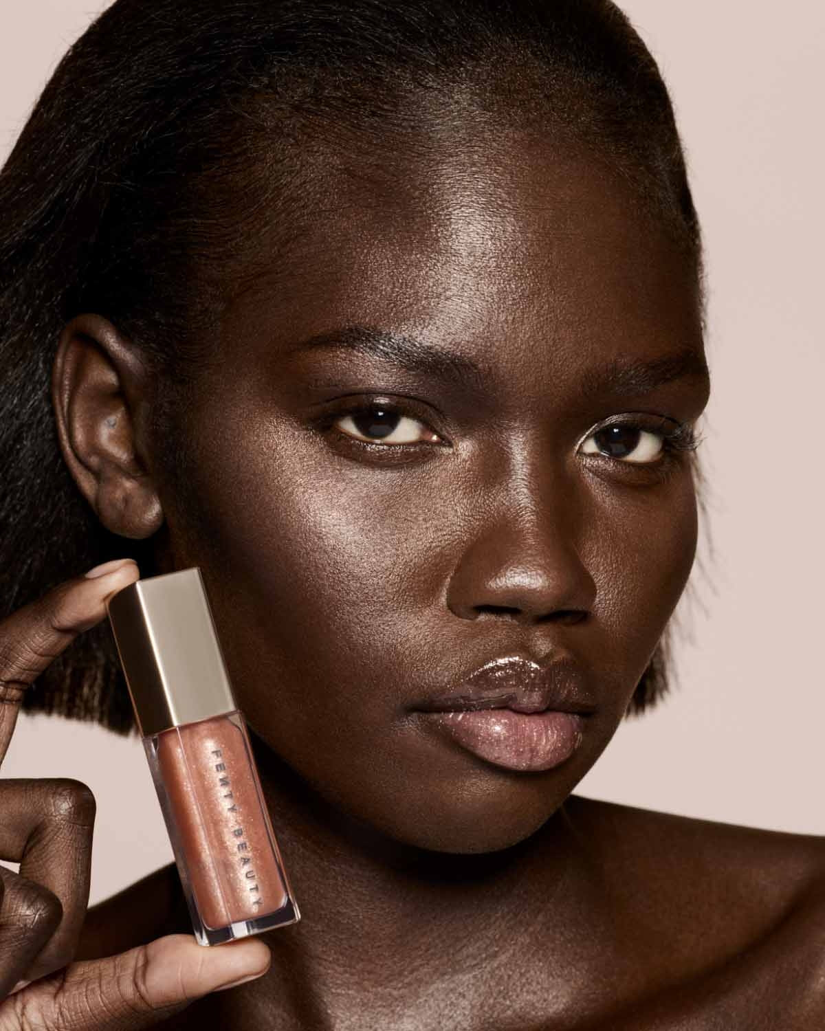 Gloss Bomb Universal Lip Luminizer ?? Champ Stamp Fantasy - Image 4