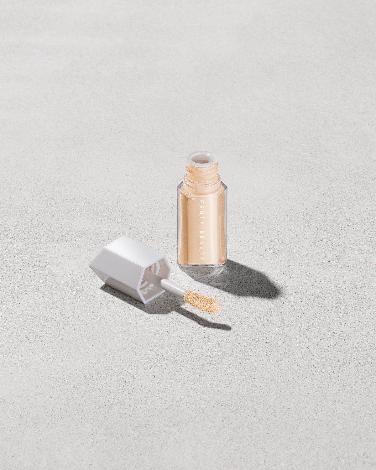 We're Even Hydrating Longwear Concealer ?? 160W - Image 13