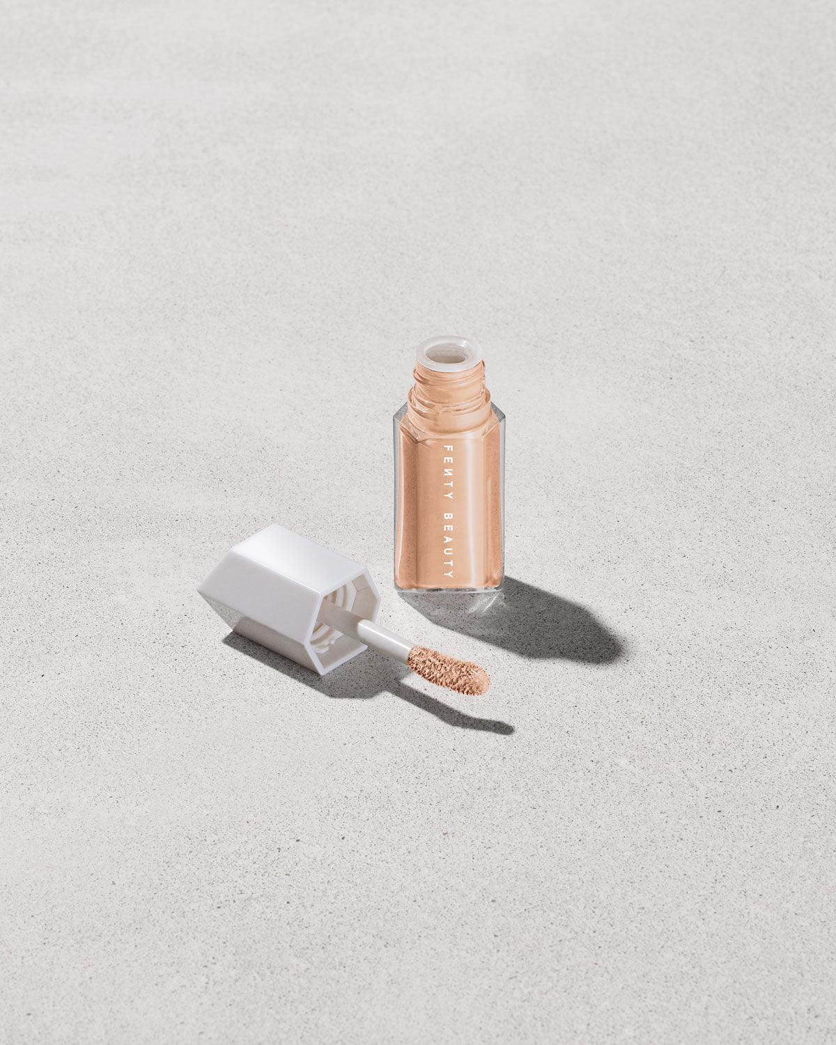 We're Even Hydrating Longwear Concealer ?? 250W - Image 14