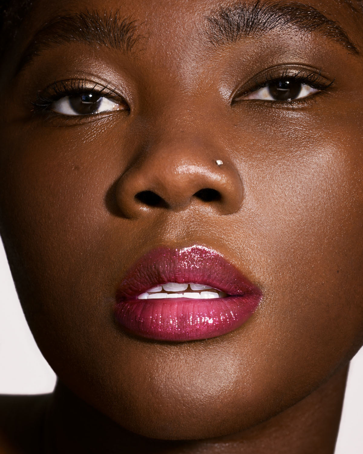 Gloss Bomb Universal Lip Luminizer ?? Fuchsia Flex - Image 3