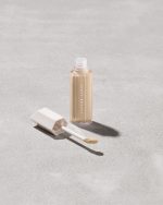 We're Even Hydrating Longwear Concealer ?? 190W