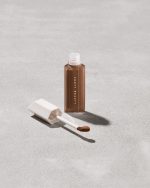 We're Even Hydrating Longwear Concealer ?? 450N